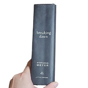 Breaking Dawn by Stephenie Meyer, Hardcover (The Twilight Saga‎ #4)